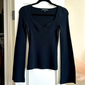 Bell sleeve top